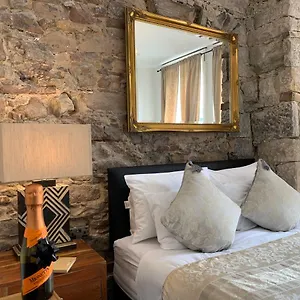 Apart Otel Royal Mile By The Castle, Edinburgh