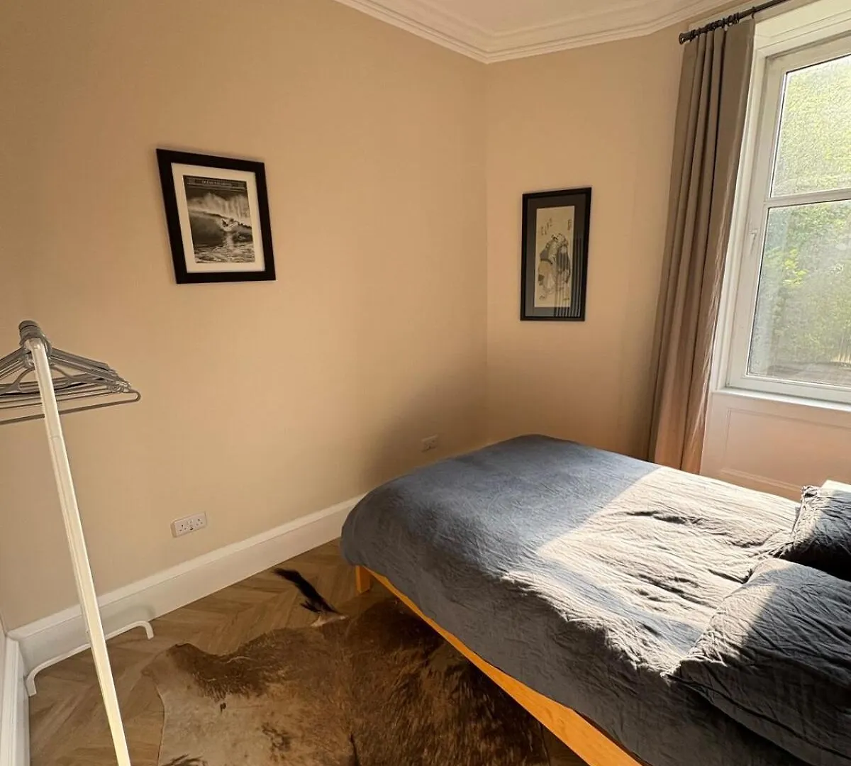 Spacious 2 Bed Edinburgh - Perfect Location